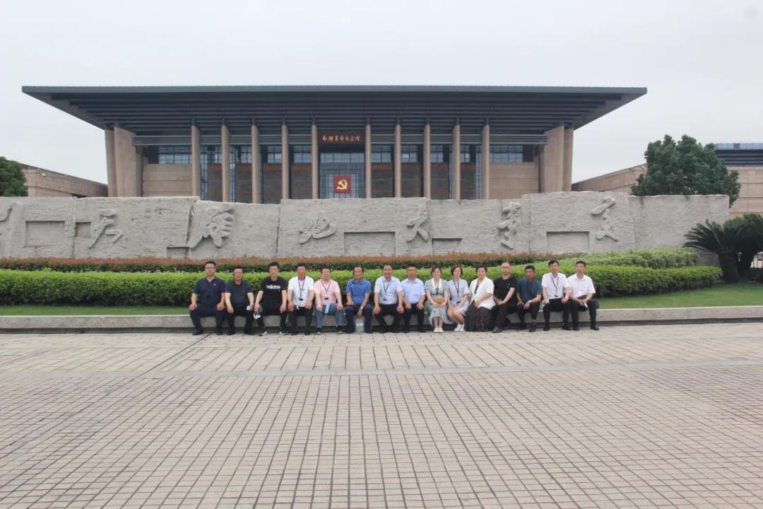 中国·tyc1286太阳成集团(股份)有限公司-官方网站